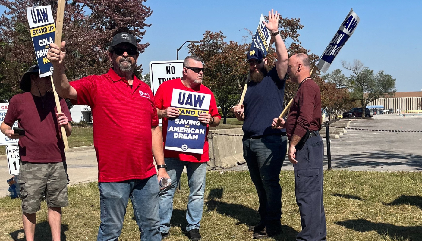 uaw contract